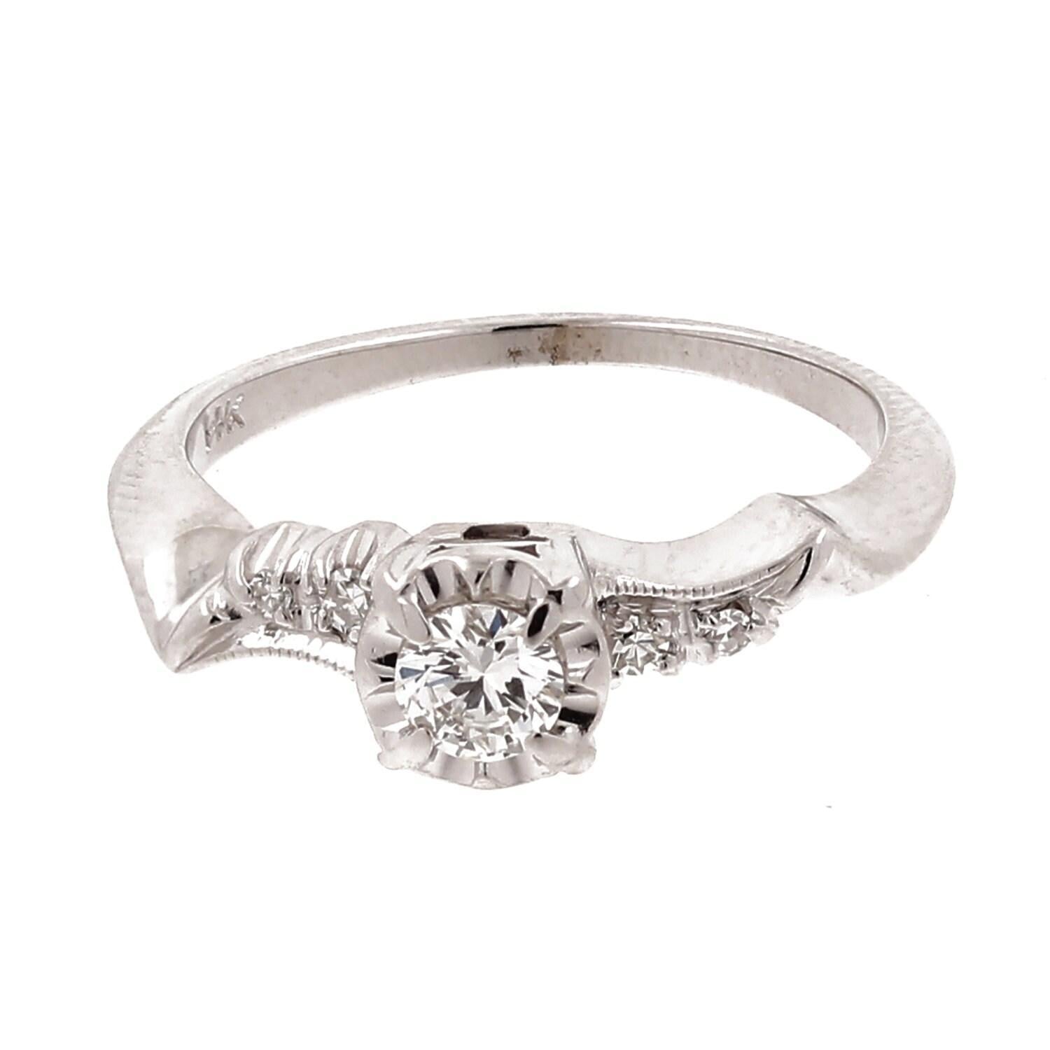 Round Solitaire & Accent Diamond Engagement Ring 14K White Gold 0.26 TW SZ 6.25