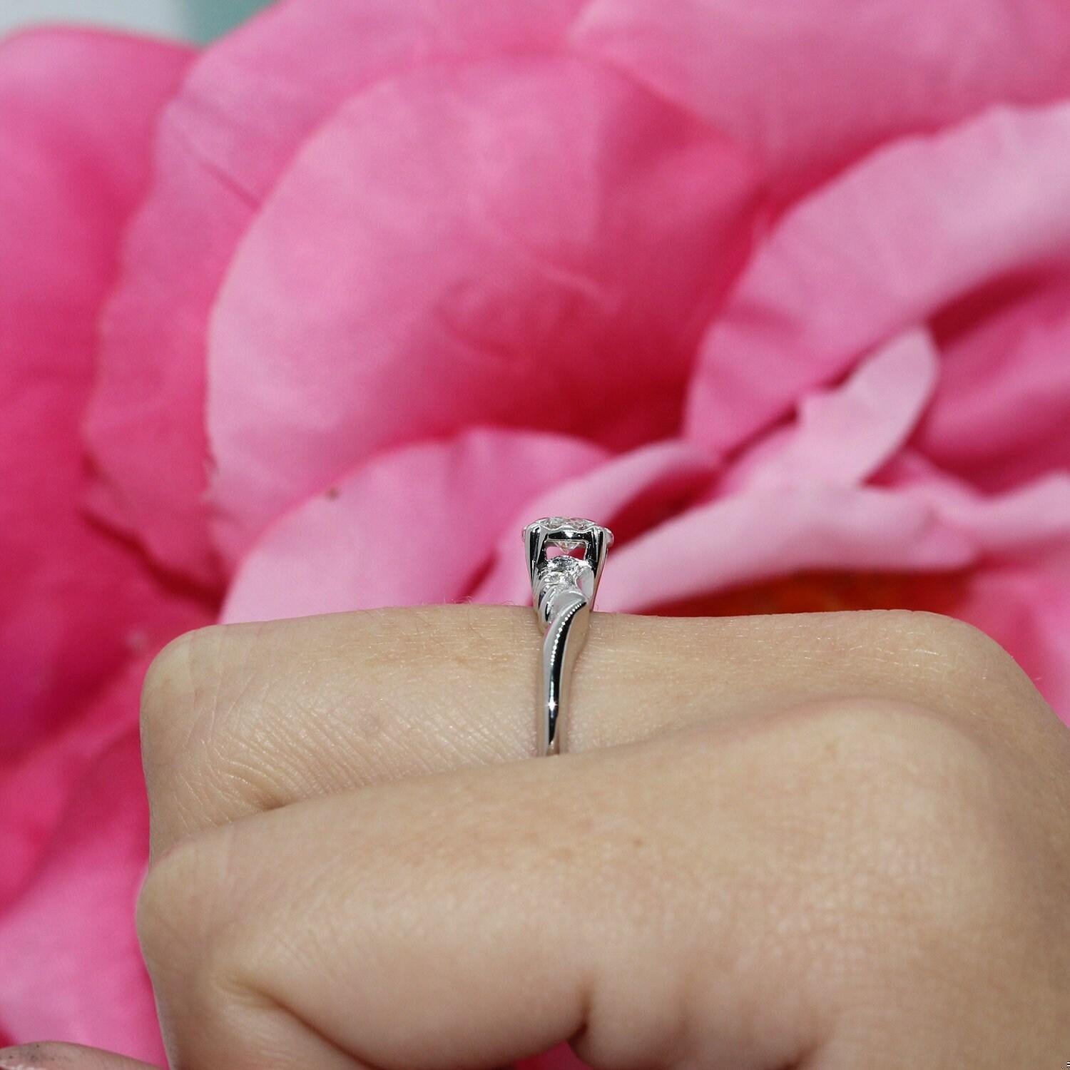 Round Solitaire & Accent Diamond Engagement Ring 14K White Gold 0.26 TW SZ 6.25