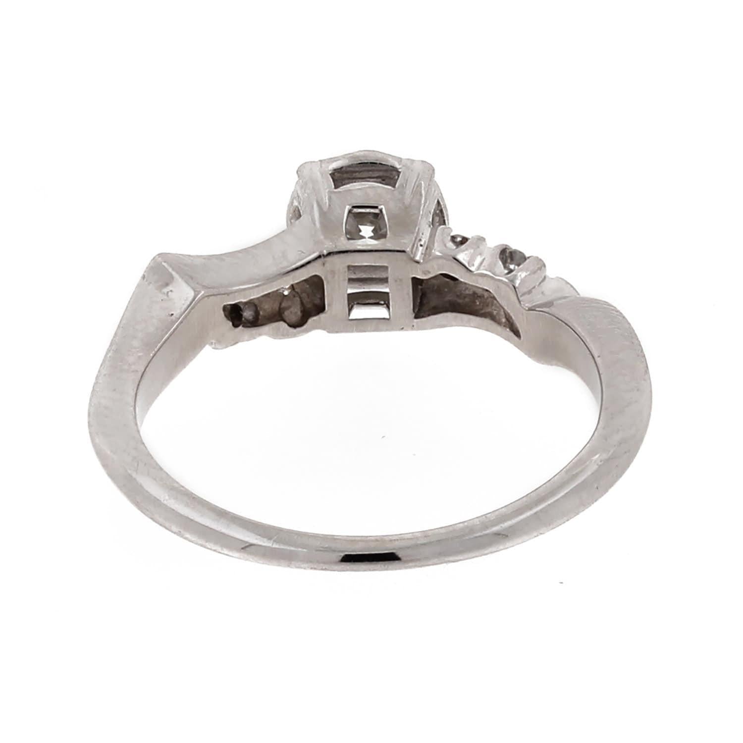 Round Solitaire & Accent Diamond Engagement Ring 14K White Gold 0.26 TW SZ 6.25