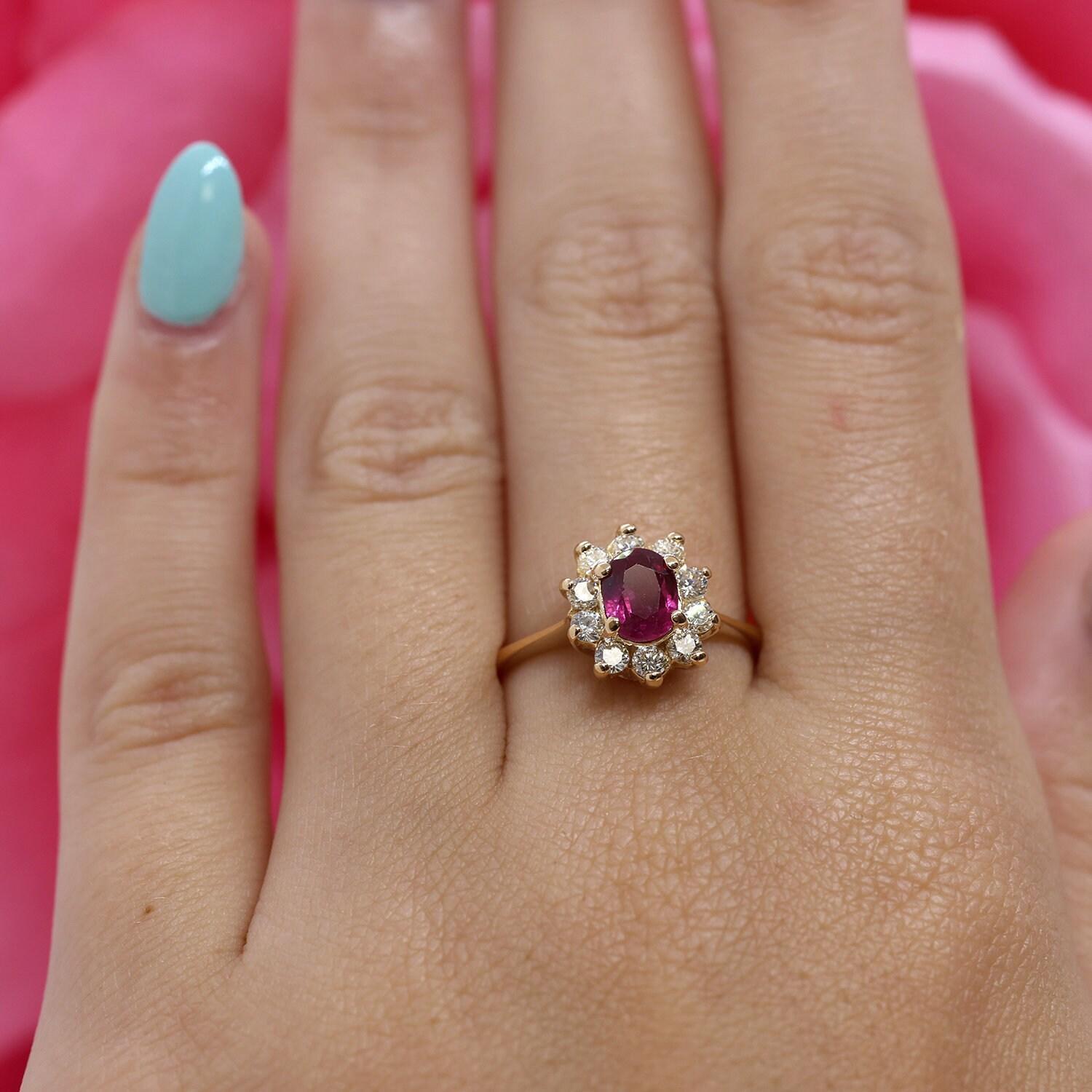 Ruby Diamond Floral Ring Cocktail 18K Yellow Gold 0.90 CTW Size 5.75