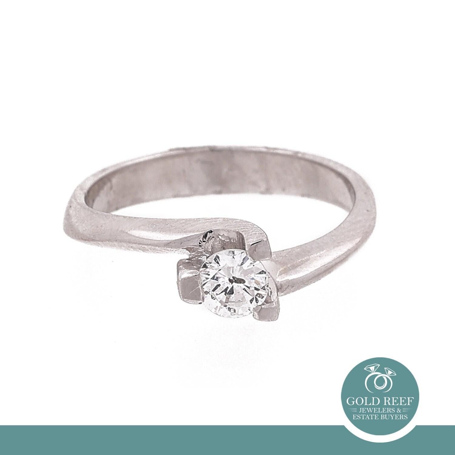 0.30 CT Solitaire Diamond Engagement Ring 18K White Gold Round Diamond Size 6