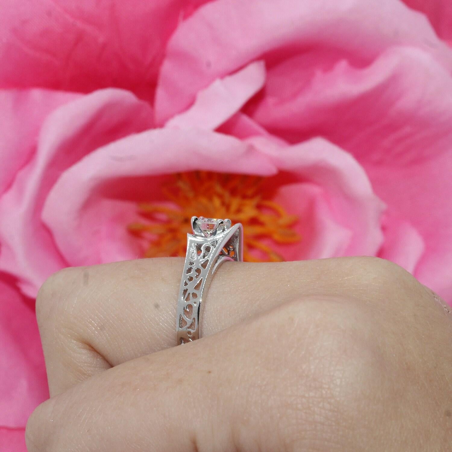 Solitaire Round Diamond Filigree Engagement Ring 14K White Gold 0.51 TW SZ 5.5
