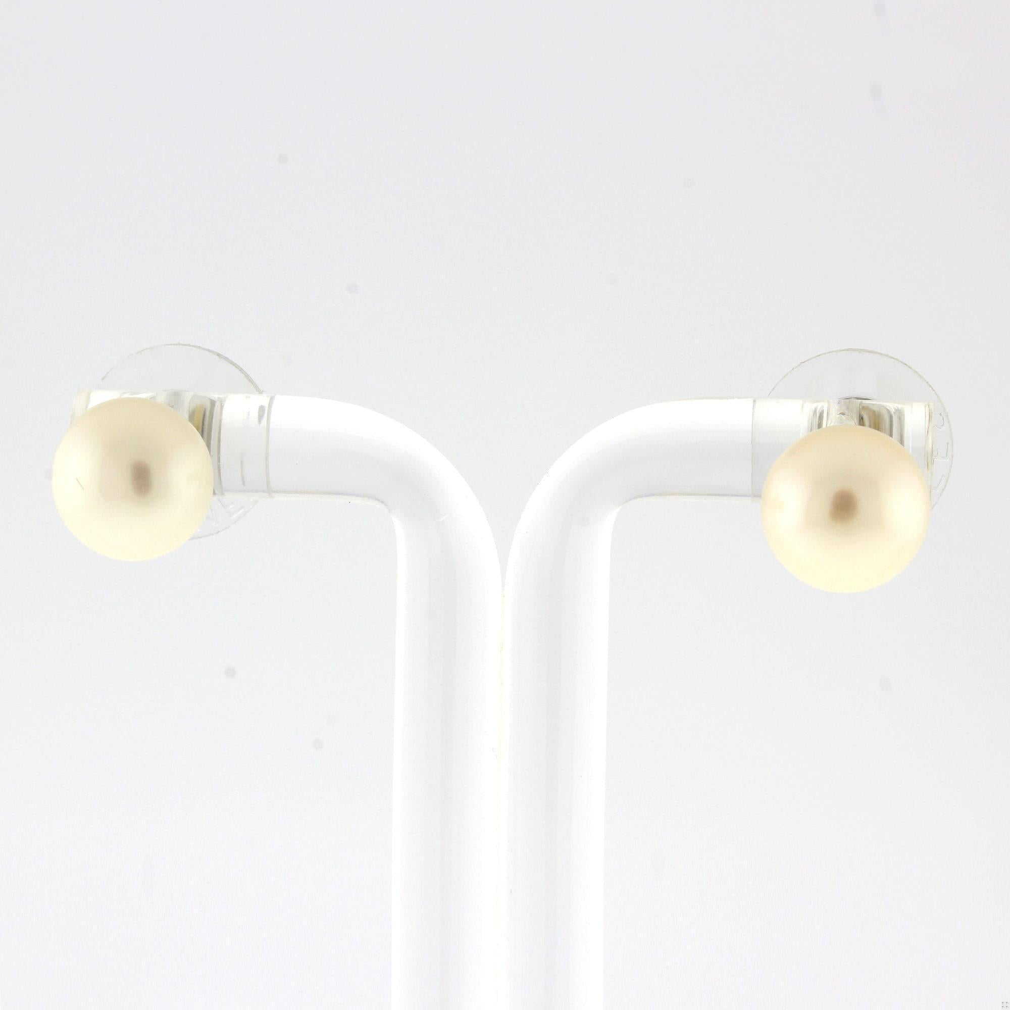 Freshwater Pearl Stud Earrings 14K Yellow Gold 9mm Round Ladies Estate