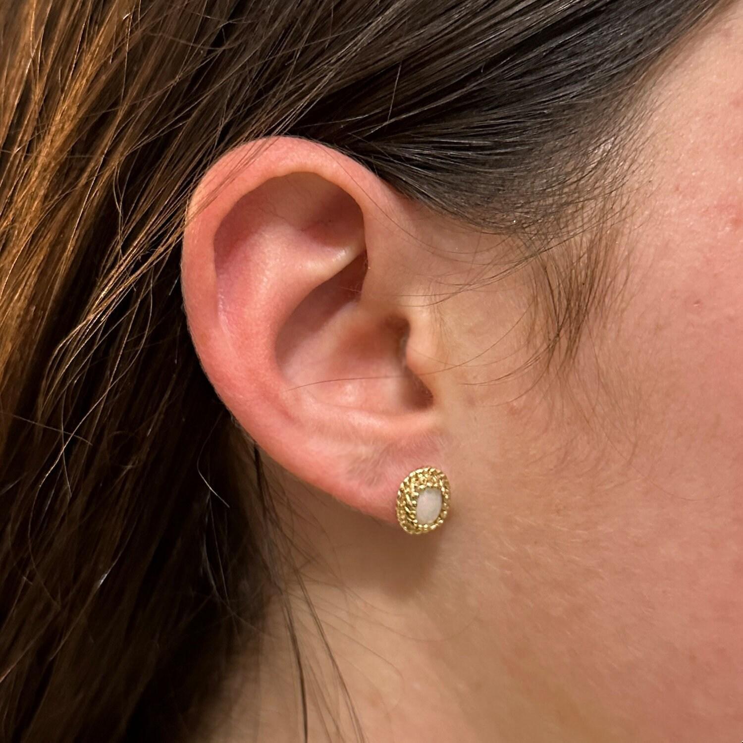 Vintage Opal Oval Stud Earrings 14K Yellow Gold 9 x 7 mm Estate