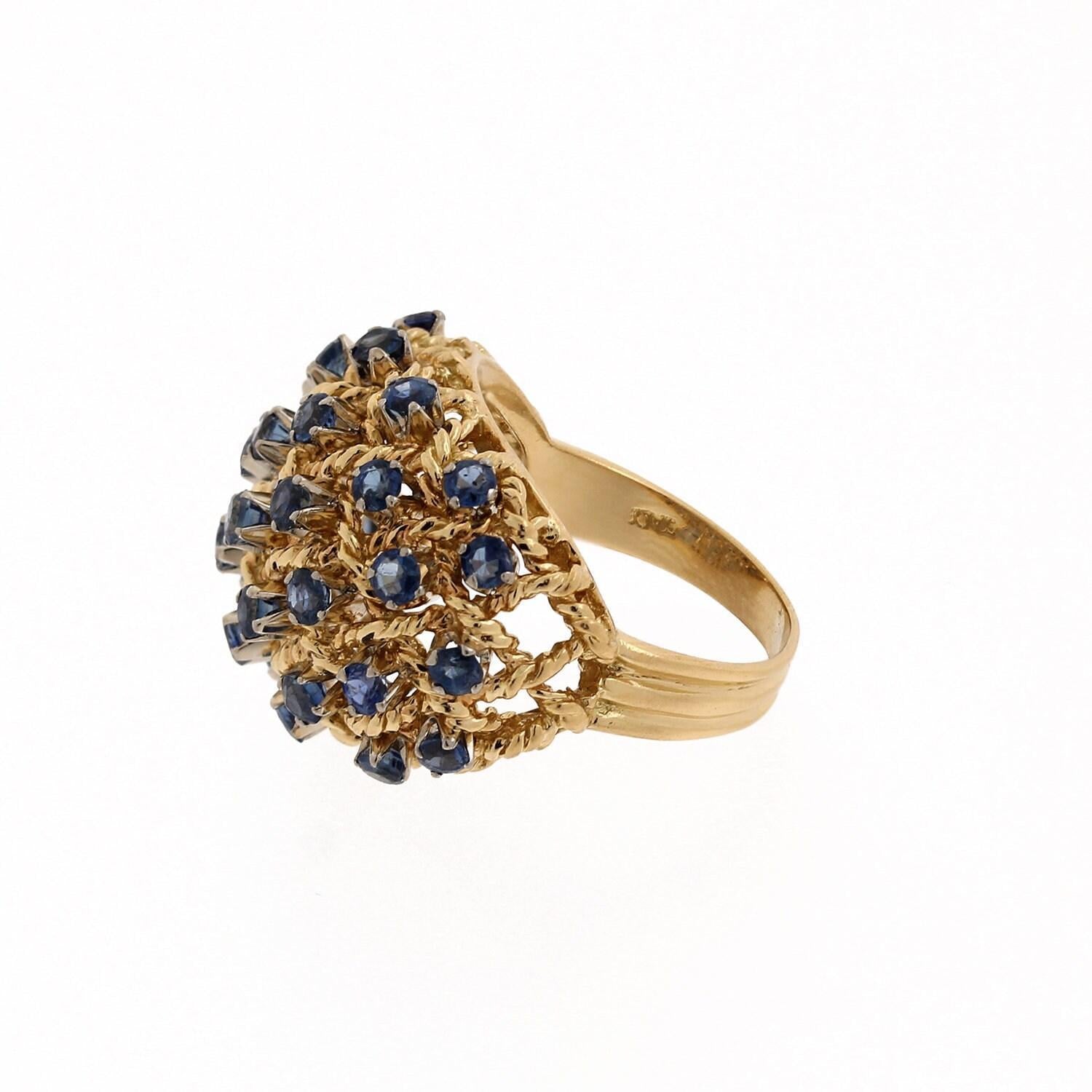Sapphire Gemstone Dome Ring 18K Yellow Gold 2.40 CTW Size 7.5 Ladies Estate