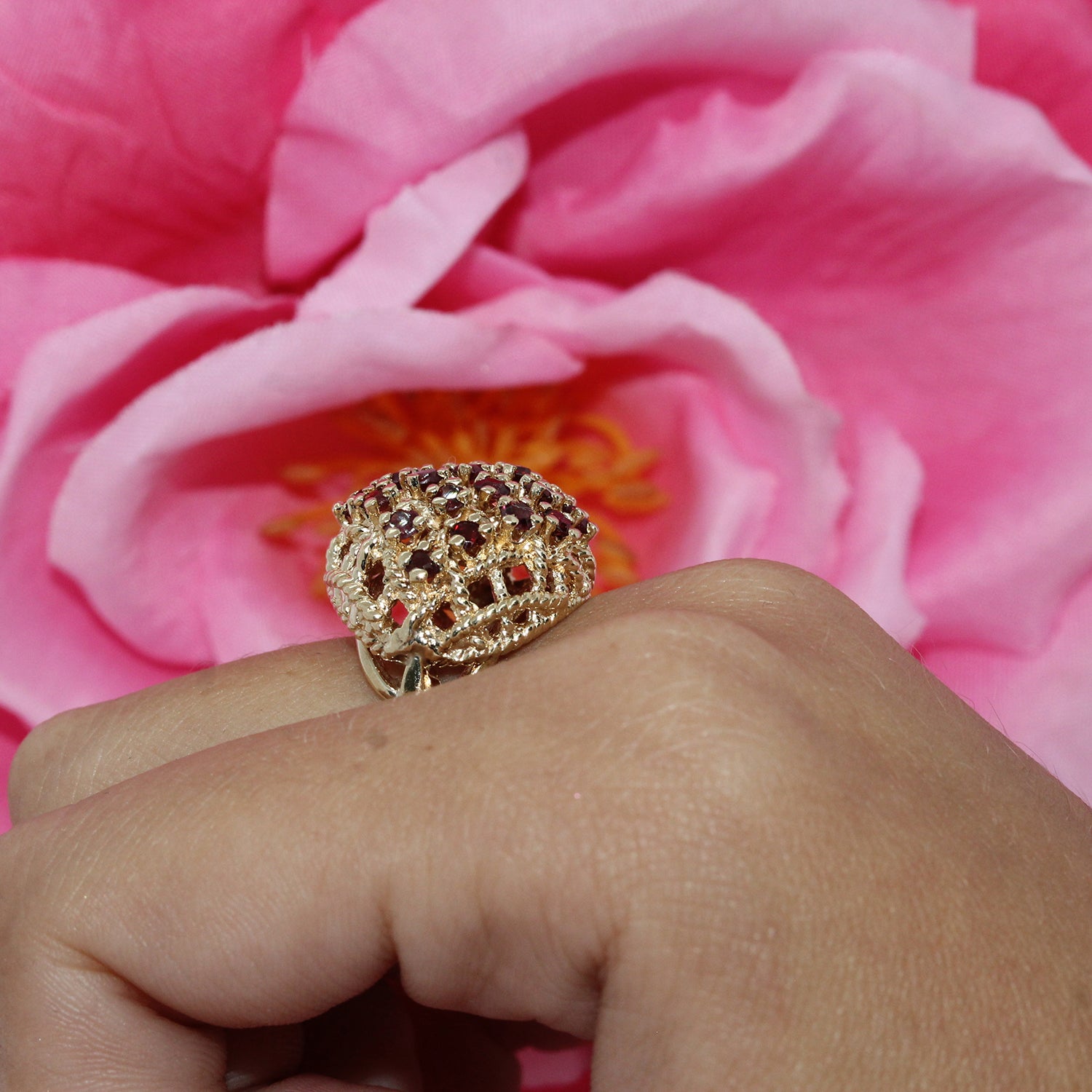 Vintage Garnet Dome Ring 14K Yellow Gold Ladies SZ 7.75 Estate