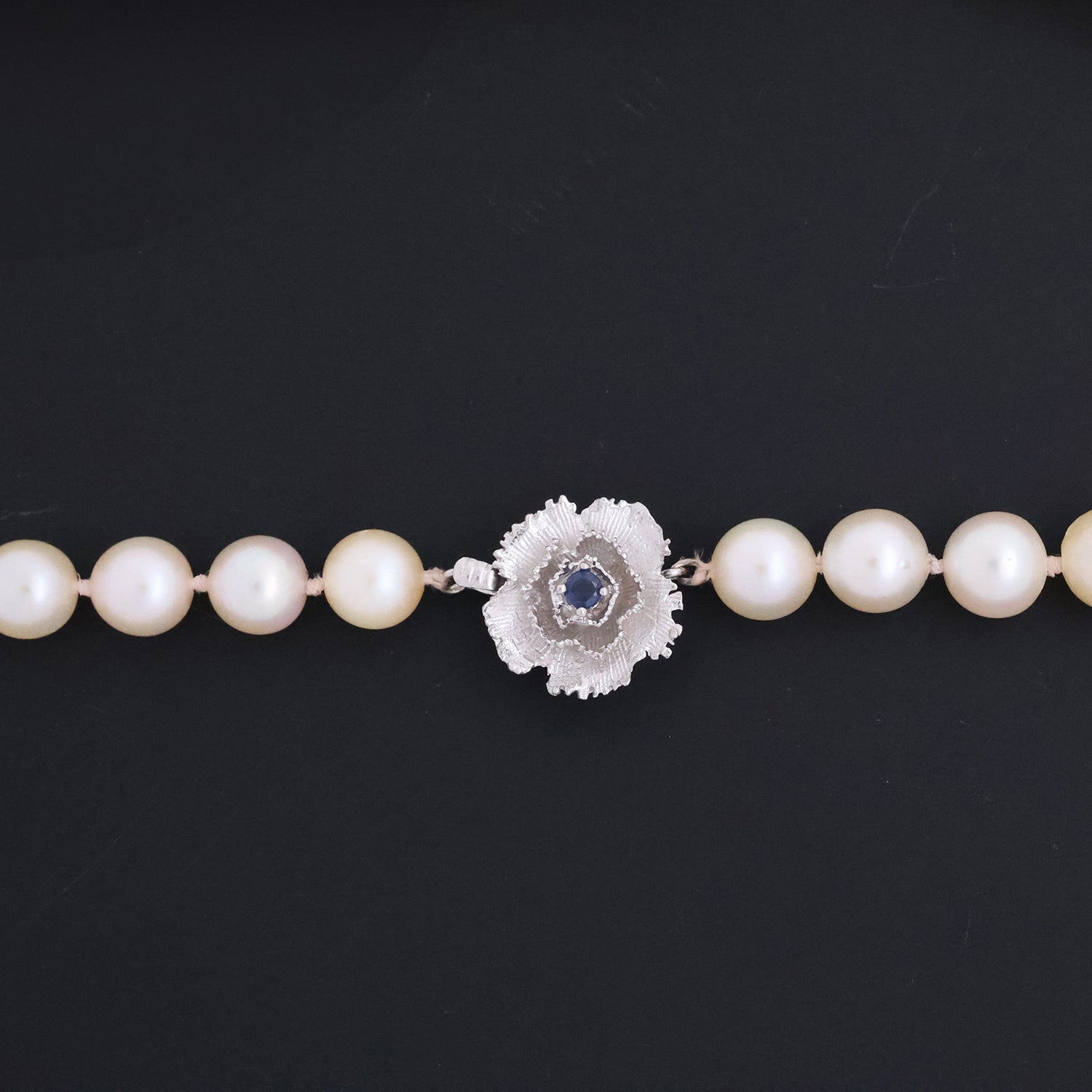 Vintage Freshwater Pearl Necklace 14K White Gold Sapphire Gem Flower Clasp 24"