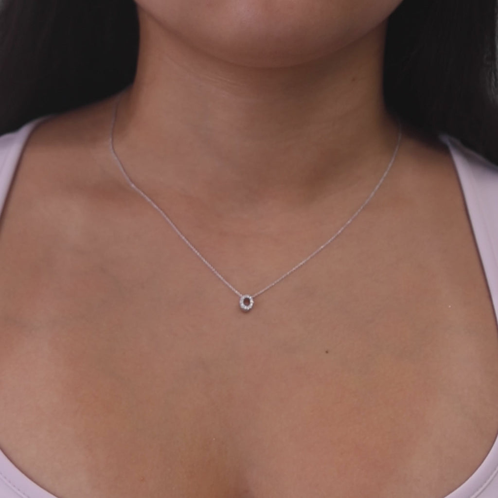 Roberto Coin Letter O Tiny Treasure Diamond Pendant Chain Necklace 18K Gold