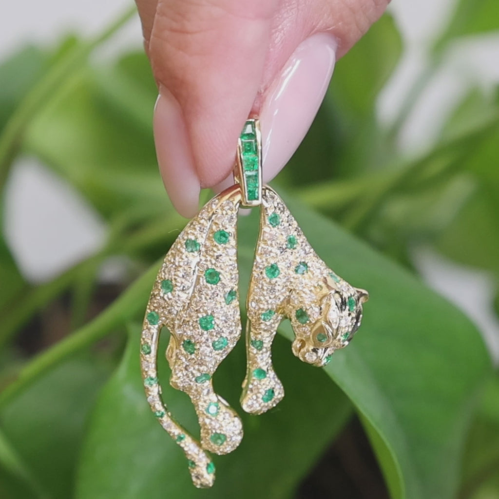 18K Yellow Gold Emerald Diamond Panther Pendant 2.37 CTW 17.5g Estate