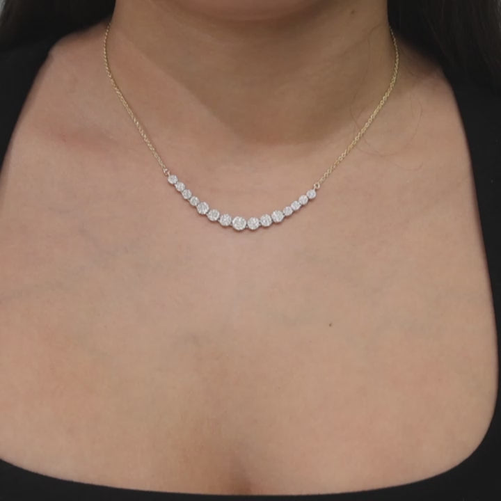 0.80 TW Cluster Diamond Necklace 14K Gold Circle Design Ladies Estate 16"