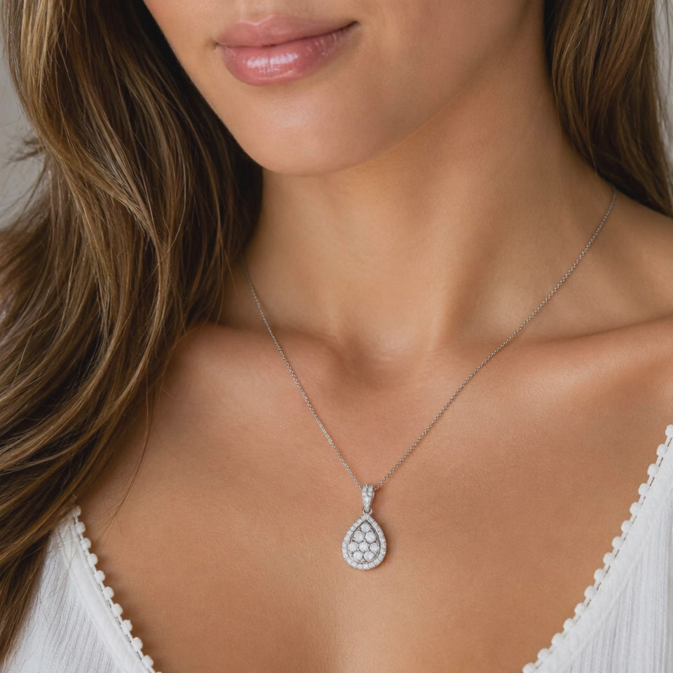 EFFY Diamond Teardrop Cluster Halo PendanNecklace 14K White Gold 1.10 CTW 16-18"