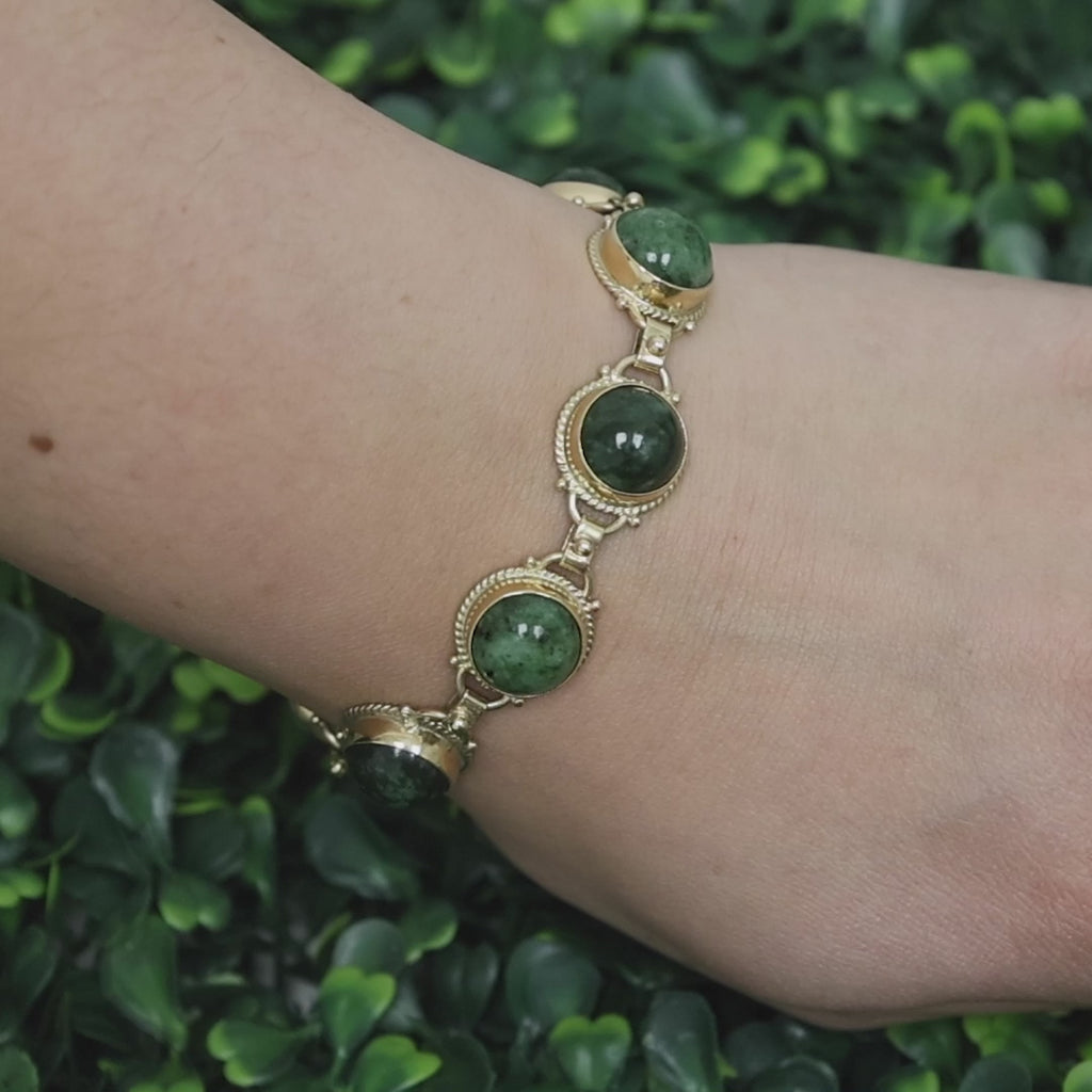 Cabochon Jadeite Gemstone Station Bracelet Yellow Gold 6.75" Unisex Estate