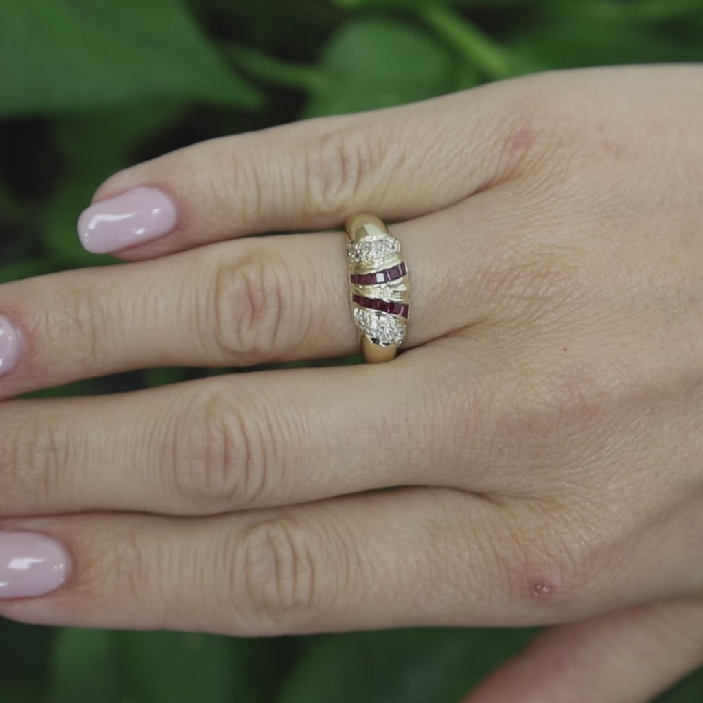14K Yellow Gold Princess Ruby Diamond Statement Ring 0.75CTW Size 6.75