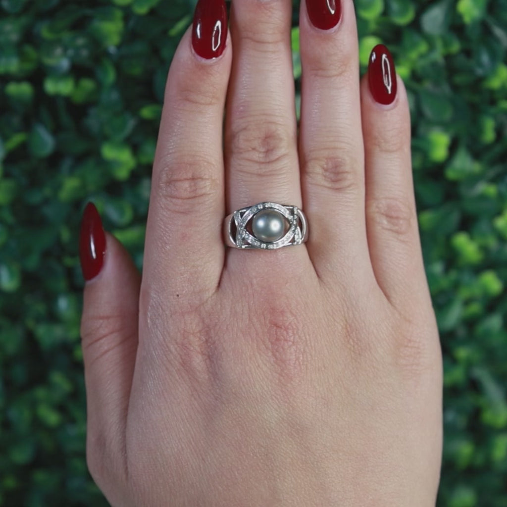 Akoya Pearl Diamond Accent Cocktail Ring 14K White Gold Size 9 Ladies Estate