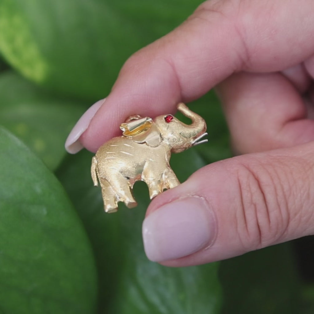 18K Yellow Gold 3D Elephant Pendant Trunk Up Lucky Charm Garnet Eyes