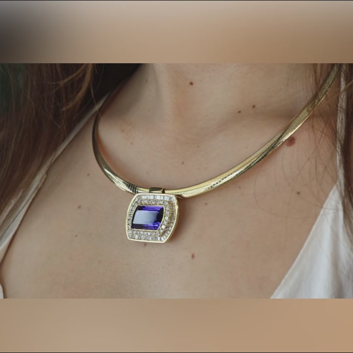 30.50 CTW GIA Rhomboid Cut Tanzanite Halo Diamond Slider Pendant 18K Gold