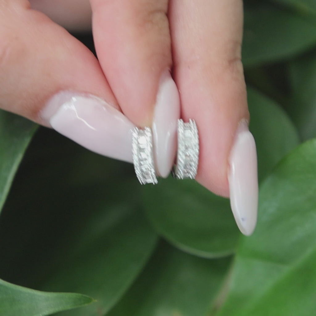 14K White Gold Diamond Huggie Hoop Earrings 0.50 TW Diamonds 0.40" Ladies Estate