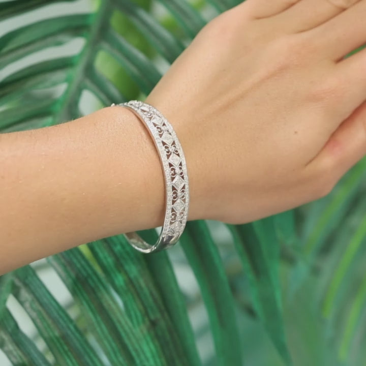 Diamond Filigree Bangle Bracelet White Gold 1.20 TW Size 7" Ladies Estate