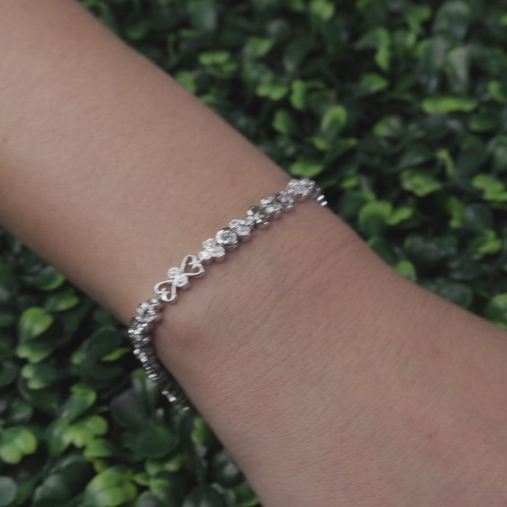 1.68CTW Diamond Heart Link Bracelet Platinum 7.5" Bezel Set VS-SI Estate