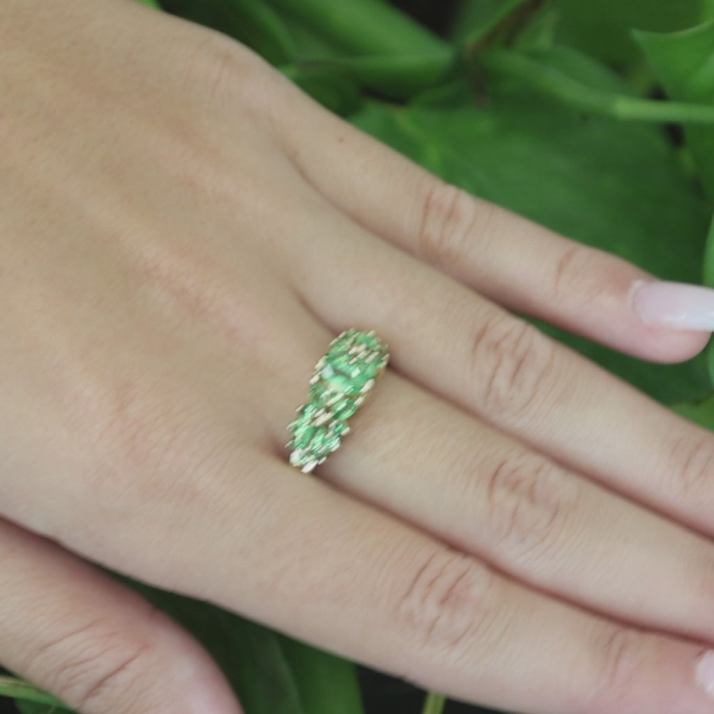 14K Yellow Gold Peridot Cluster Ring Marquise Round 0.65CTW Size 7 Estate