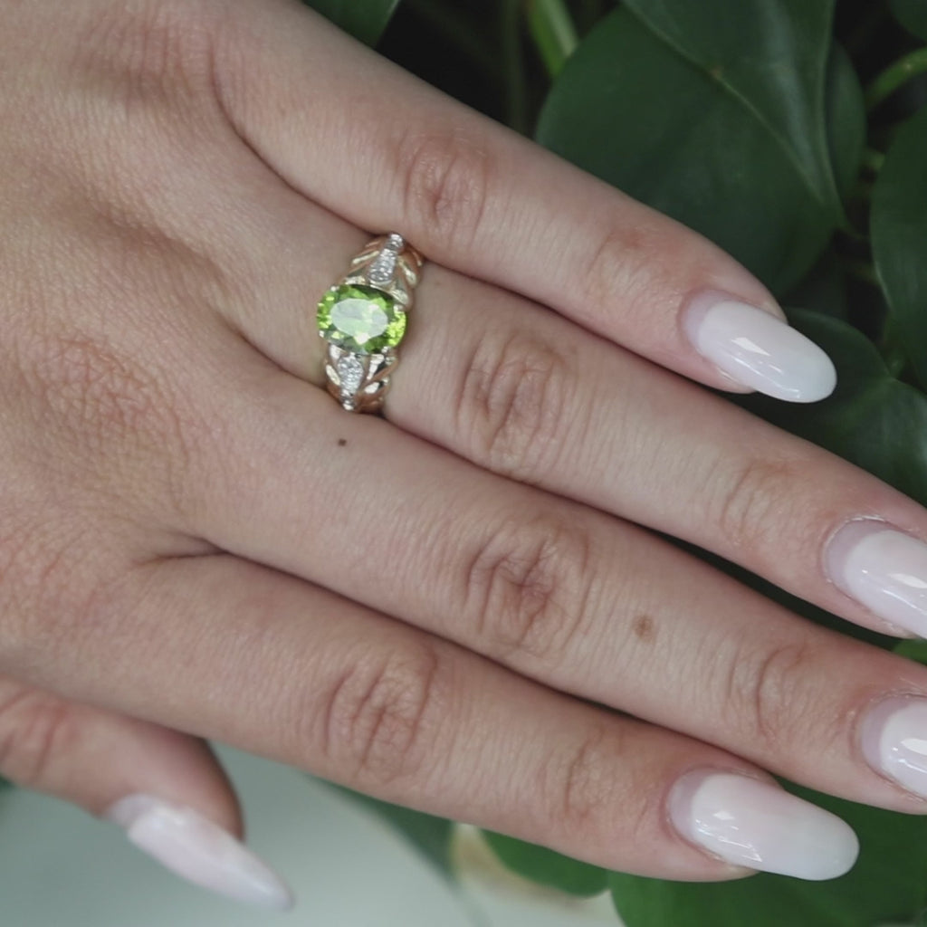 Solitaire Peridot Diamond Accent Ring 14K Gold 2.01 CTW Size 6 Estate