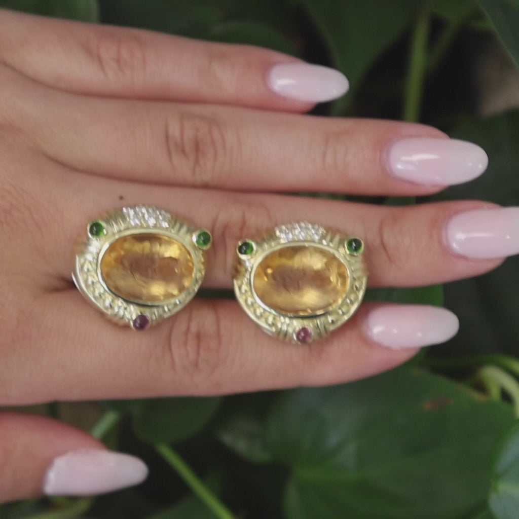 Judith Ripka Carved Citrine Diamond Gems Clip On Earrings 18K Yellow Gold 0.85"