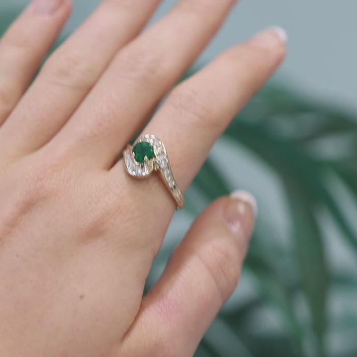 Solitaire Emerald Diamond Bypass Ring Swirl 14K Yellow Gold 1.04 TW Size 9