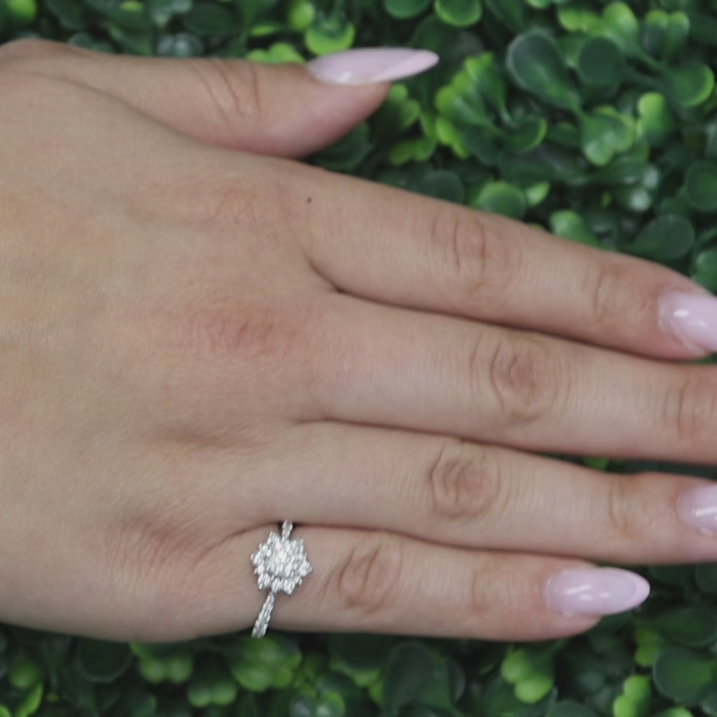1.05CTW Diamond Halo Engagement Ring 14K White Gold Round Center Floral Size 5