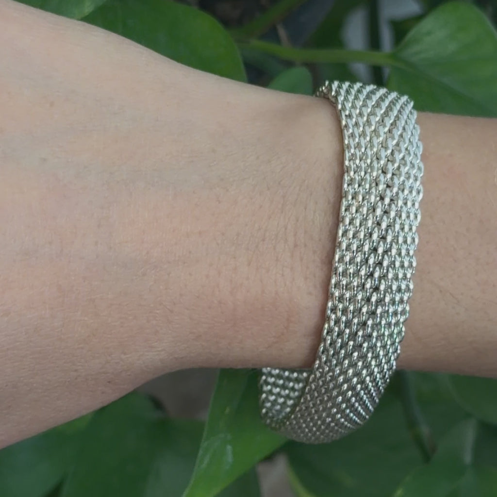 Tiffany & Co. Somerset Mesh Bangle Bracelet Sterling Silver 925 15.8mm 7.75"