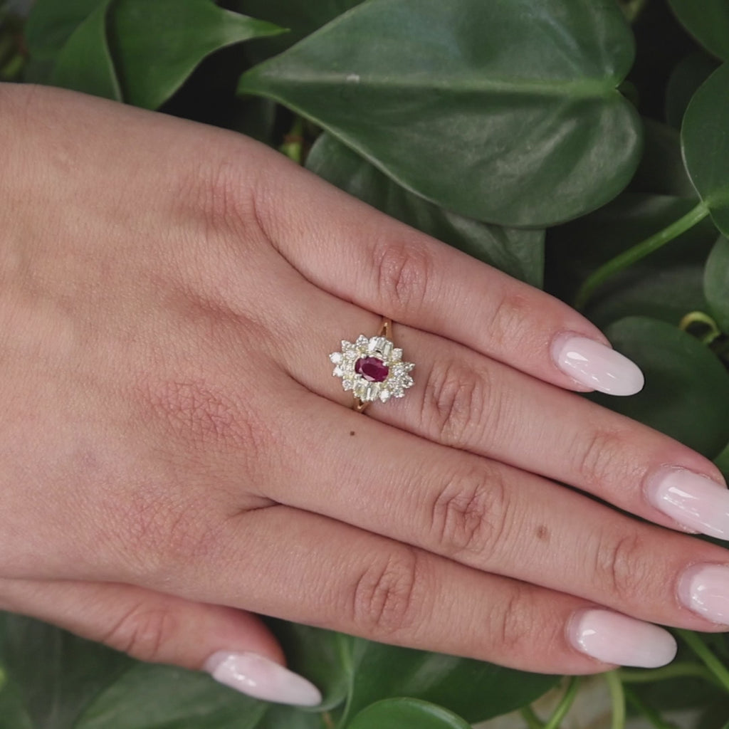 Ruby Diamond Floral Halo Ring 14K Yellow Gold 0.88 CTW Ladies Size 6.5 Estate