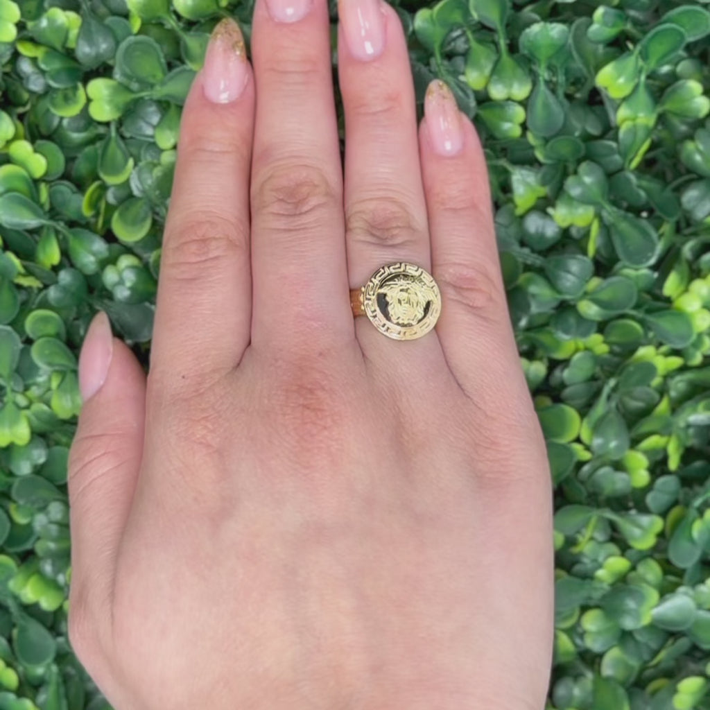Black Onyx Greek Key Medusa Ring 18K Yellow Gold Size 6 Unisex Estate