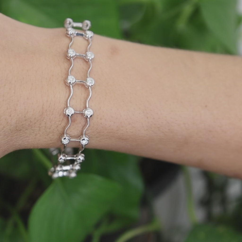 18K White Gold Italy 0.75CTW Natural Diamond Link Bracelet 7.25" Estate