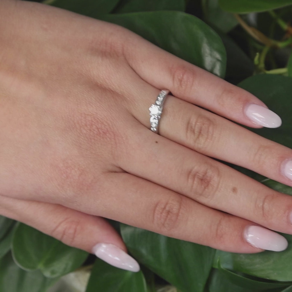 0.63 TW Round Solitaire Accent Diamond Engagement Ring 18K White Gold Size 7