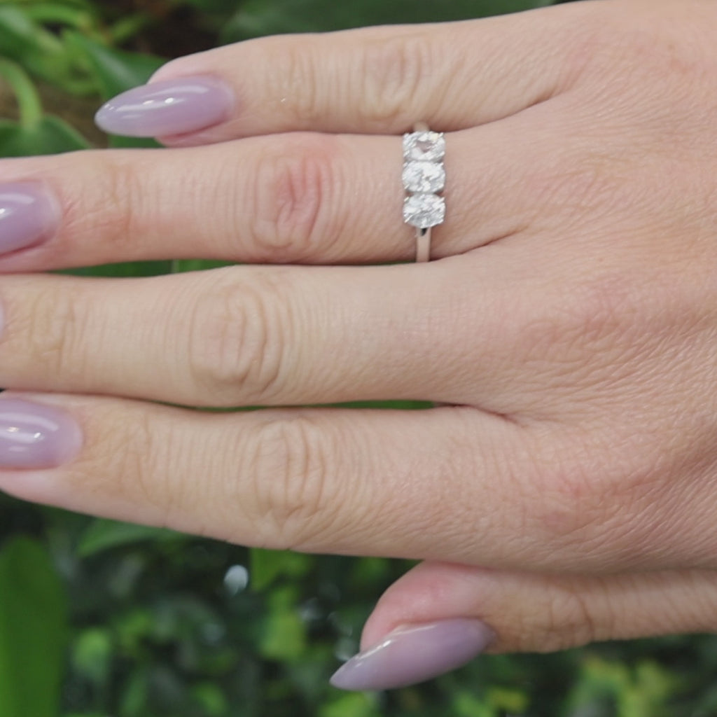 White Topaz 3 Stone Ring 10K White Gold 1.20 CTW Oval Gems Size 7.25