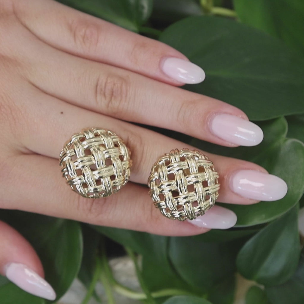 Jean Vitau 18K Yellow Gold Basket Weave Button Earrings 0.95" Ladies Estate