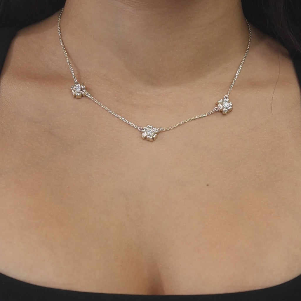 0.45 TW Diamond Floral Station Necklace 14K Yellow Gold 16.75" Ladies Estate