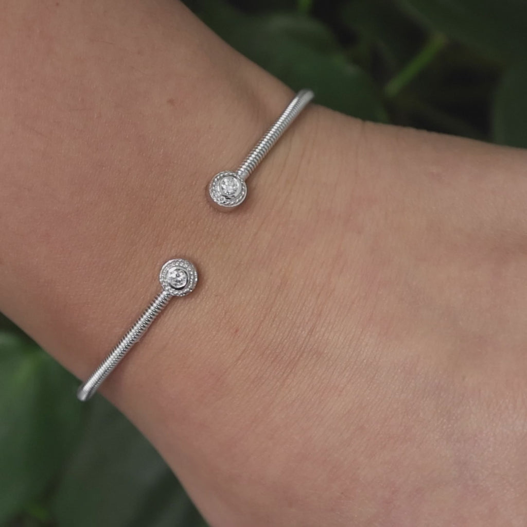 18K White Gold Diamond Open Flex Bangle 0.20 TW 6.75" Ladies Estate