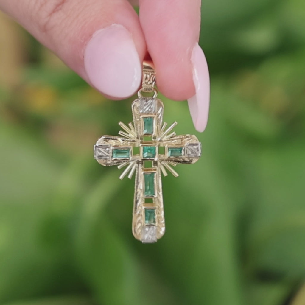 Yellow Gold Natural Emerald Cross Pendant Vintage Estate Religious Charm 0.32CTW