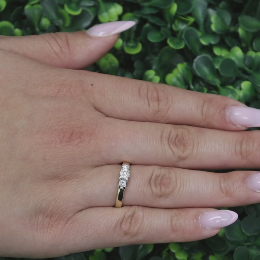 14K Two Tone Gold 0.50CTW Diamond Engagement Ring 3 Stone Round Size 7