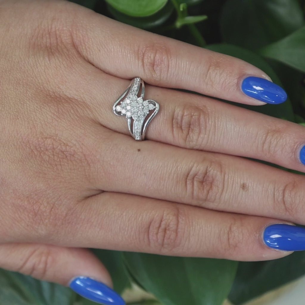 0.60 TW Diamond Floral Cocktail Ring 10K White Gold Swirl Size 8 Estate