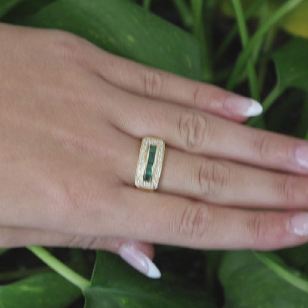Estate 14K Gold Square Cut Emerald Round Diamond Wide Band Cocktail Ring Size 5