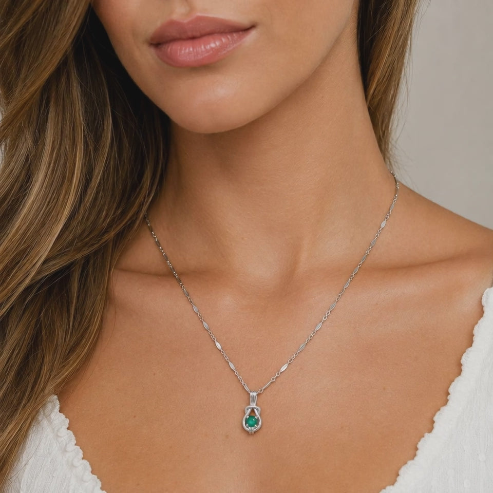 Natural Emerald Pendant Necklace 14K White Gold 0.45 CT 18" Estate