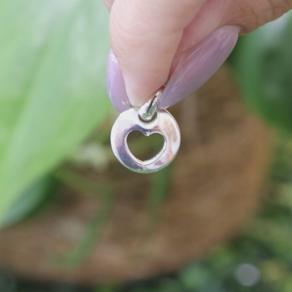 Tiffany & Co. 1999 Sterling Silver 925 Stencil Cut Out Heart Pendant Charm
