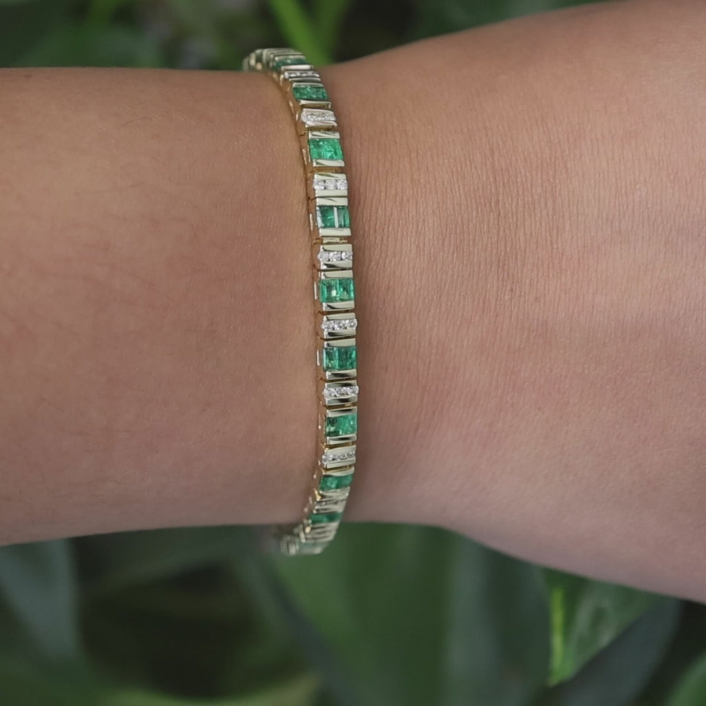 Estate Emerald Diamond Station Bracelet 14K Yellow Gold 5.65 CTW 7.25" Ladies