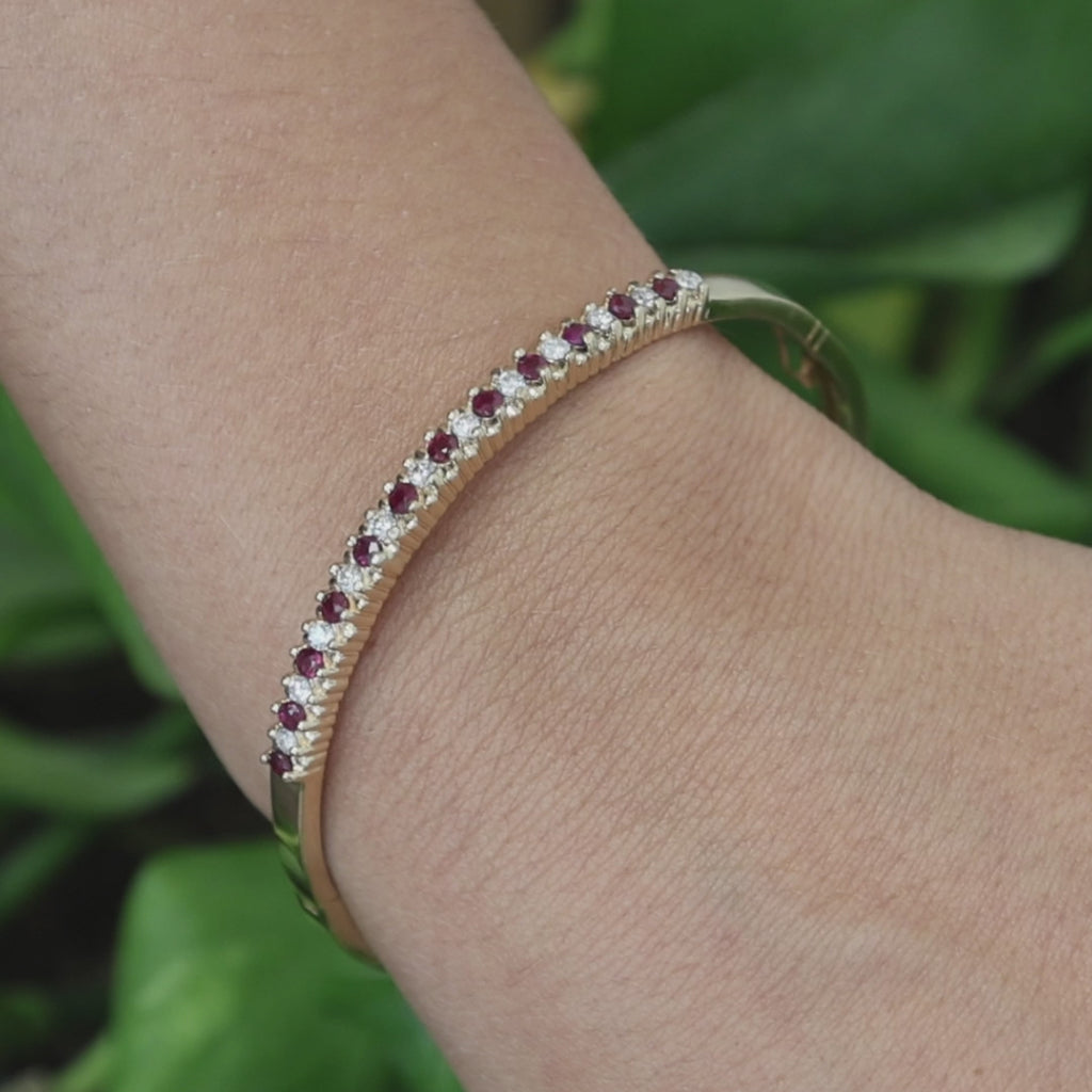 Natural Ruby Diamond Bangle Bracelet 14K Yellow Gold 1.05 CTW 6.75"
