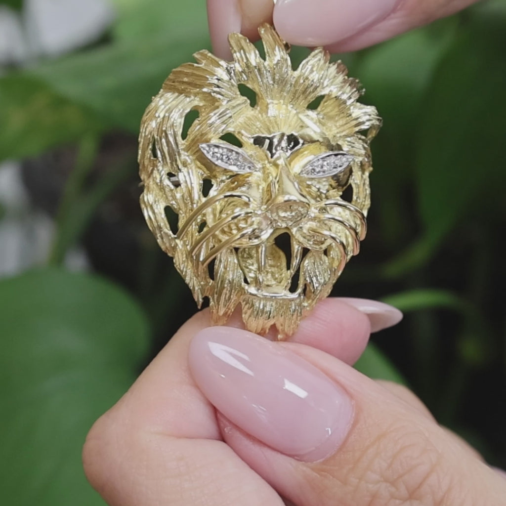 Vintage Italian Lion Head Pendant Brooch Pin 18K Gold Diamond Eyes 20.6g 1.90"