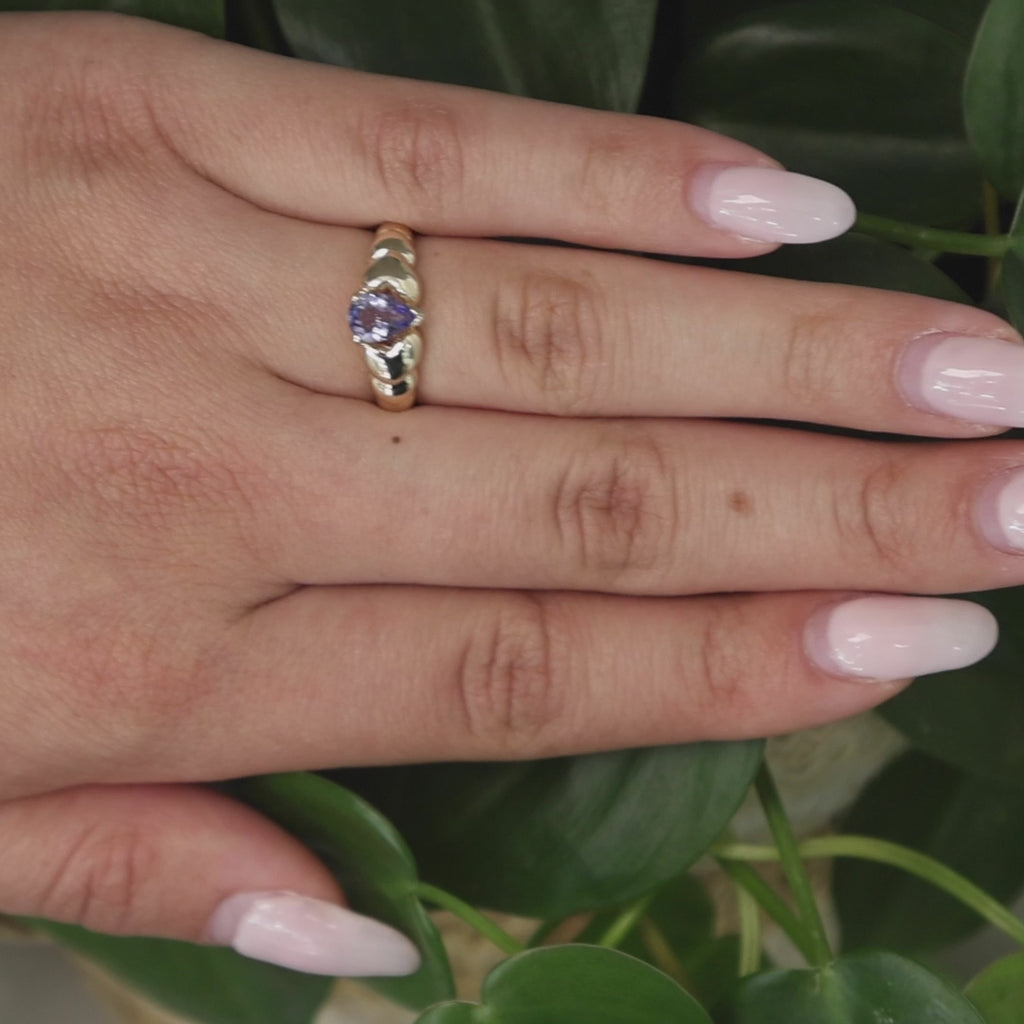 Solitaire Tanzanite Cocktail Heart Band Ring 14K Yellow Gold 0.65 CT Size 6