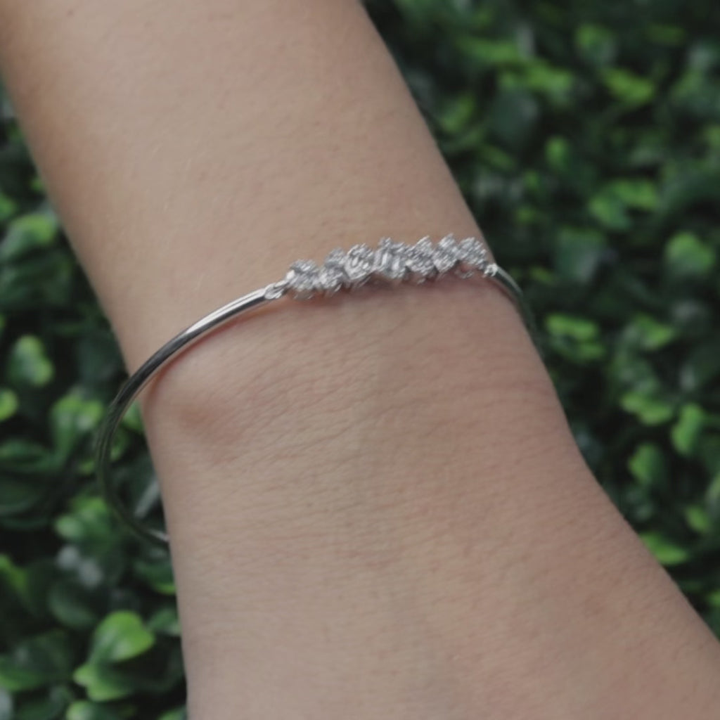 14K White Gold Diamond Bangle Bracelet 0.65CT TW Mixed Cut Estate 6.75"