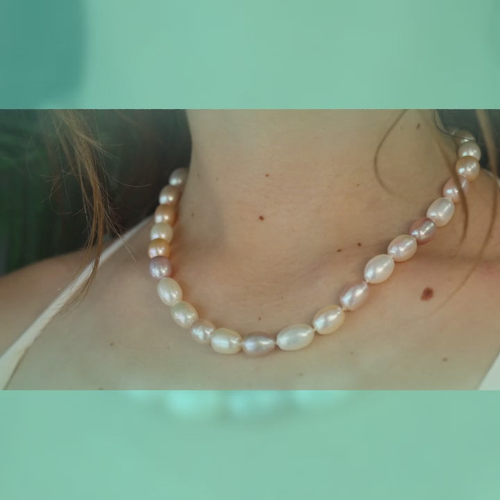 Tiffany & Co. Paloma Picasso Freshwater Pearl Necklace Sterling Clasp 17.5”